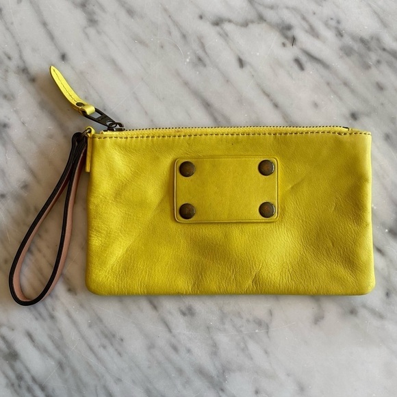 ANN TAYLOR Mini Leather Clutch Wristlet in Bright Neon Yellow-Green - Picture 1 of 9